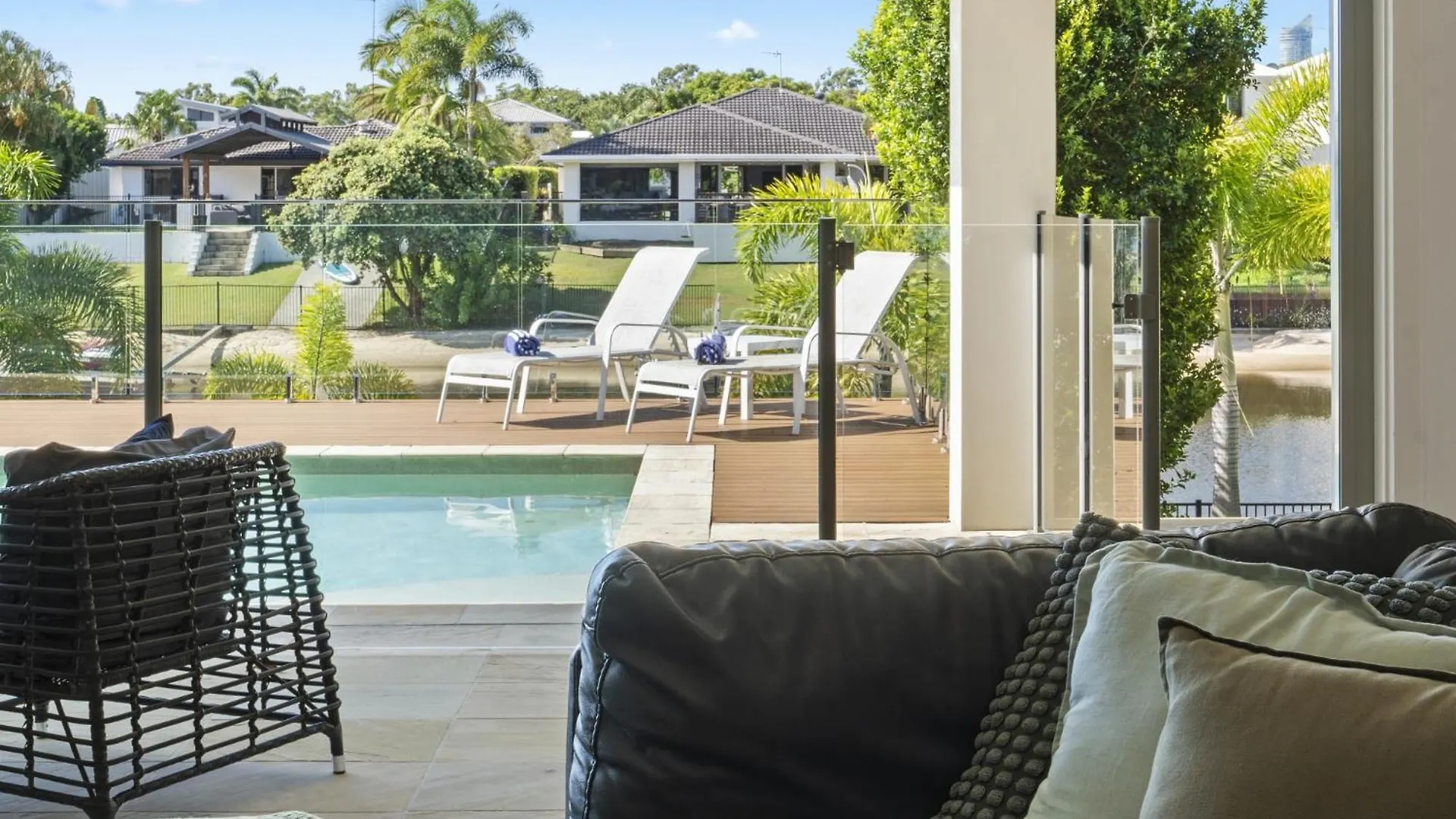 Seaclusion Broadbeach Gold Coast